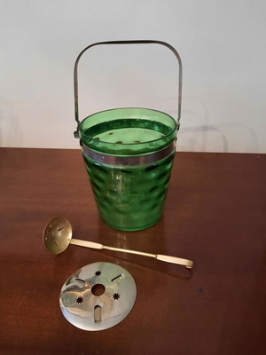 Παγοθήκη vintage γυάλινη με λαβίδα μεταχειρισμένη, πράσινη