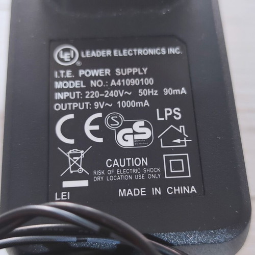 Power Supplies pack of 2, like new, 22VDC 818mA and 9VDC 1000mA
