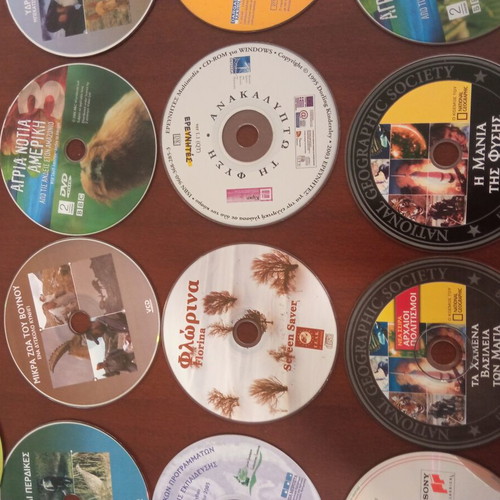 Educational and children's DVD set like new, pack of 17