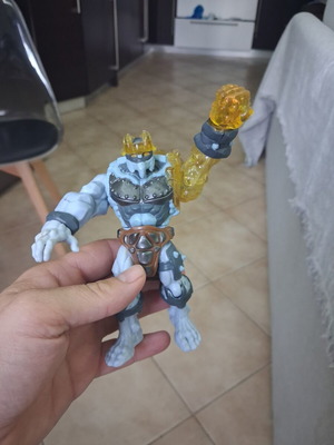 Фигура Titan Hero Gormiti като нова с подвижни ръце