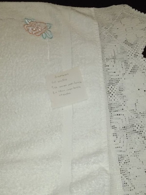 Bath towel with handmade crocheted lace new
