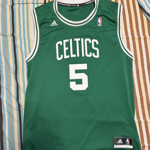 Boston Celtics Garnett jersey like new