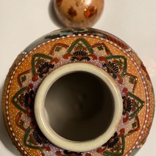 Vintage ceramic vase with lid Satsuma Moriage style new
