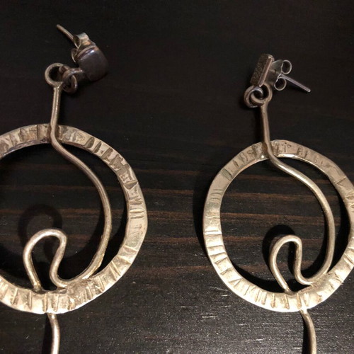 Handmade silver earrings like new with pearl