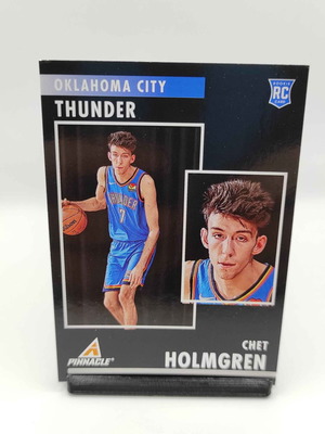 Chet Holmgren Chronicles Pinnacle 2022-23 Rookie Card like new