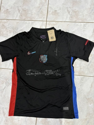 Barcelona Travis Scott Jersey used, size large