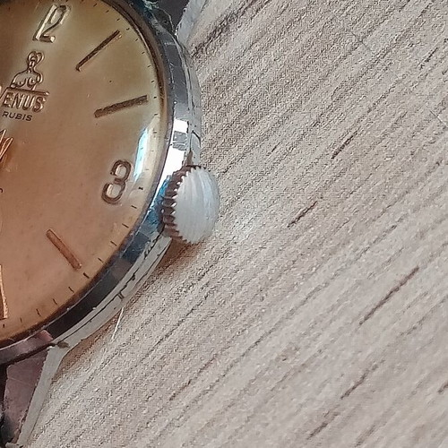 Venys wristwatch used, manual winding, works perfectly