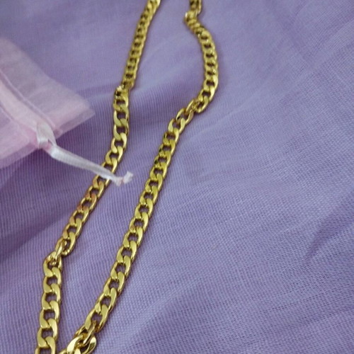 Thick chain in gold color 45 centimeters