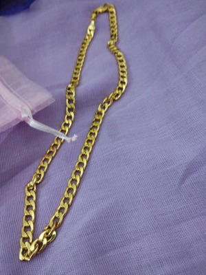 Thick chain in gold color 45 centimeters