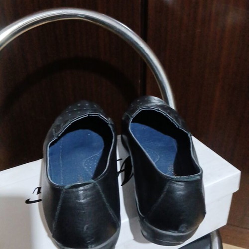 AERO Shoes women's leather anatomical slip-on shoes size 39, black