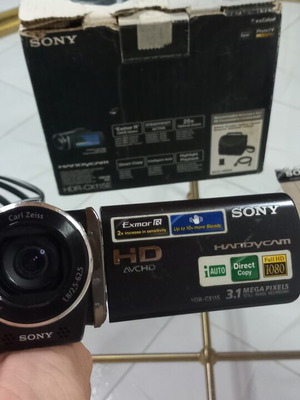Sony Handycam HDR-CX115E Full HD camcorder with original charger and accessories
