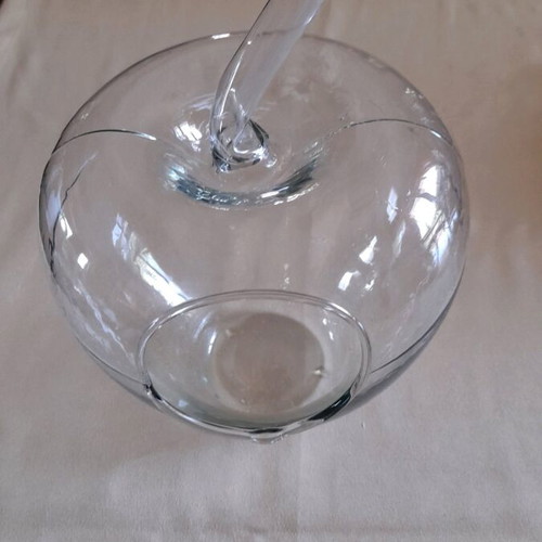 Glass Apple bowl 17x23cm new with hole for decoration