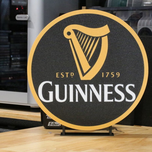 Guinness lamp like new, 24 cm diameter, USB with switch