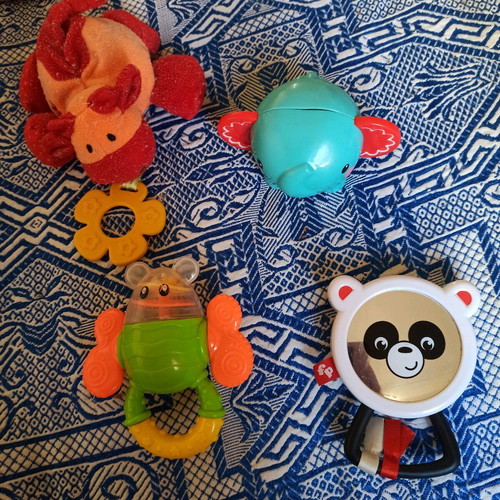 Baby toys like new, 4 pieces, 2 Fisher Price
