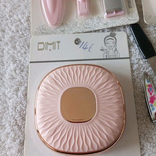 Body care new with free makeup bag