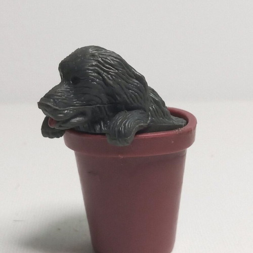 Miniature dog in flowerpot 1994 vintage collectible like new