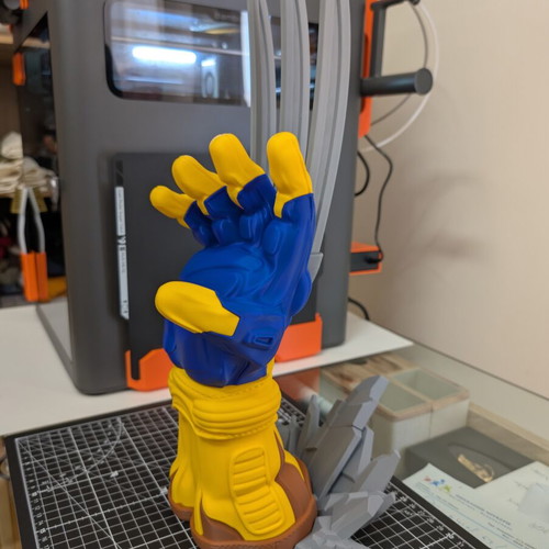 Universal Controller Stand inspired by Wolverine, made to order