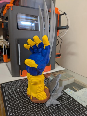 Universal Controller Stand inspired by Wolverine, made to order