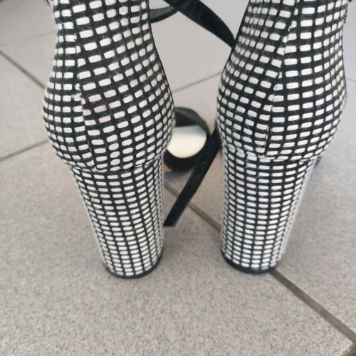 Exe leather sandals like new, black and white, size 38