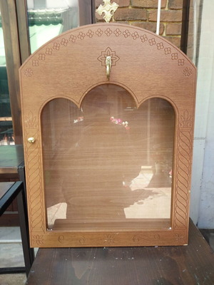 Wooden icon stand new with dimensions 55x42cm