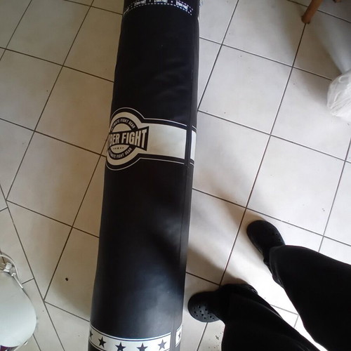 Boxing bag like new in perfect condition