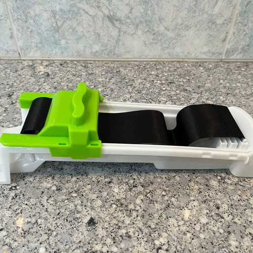 Dolma maker new, easy and quick wrapping device
