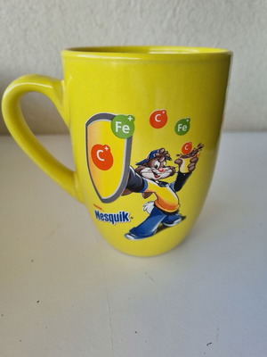 Nesquik Retro Edition mug 330 ml