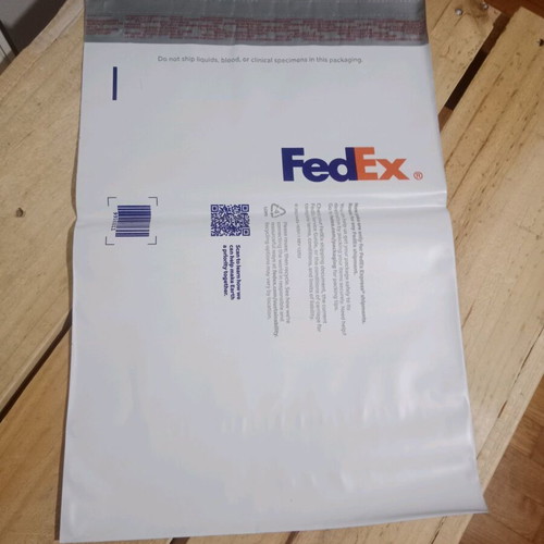 Courier bags flyer 30x39 cm pack of 20 new