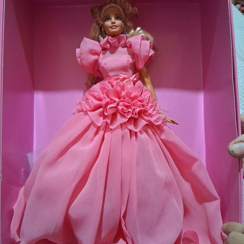 Barbie doll collectible like new with stand