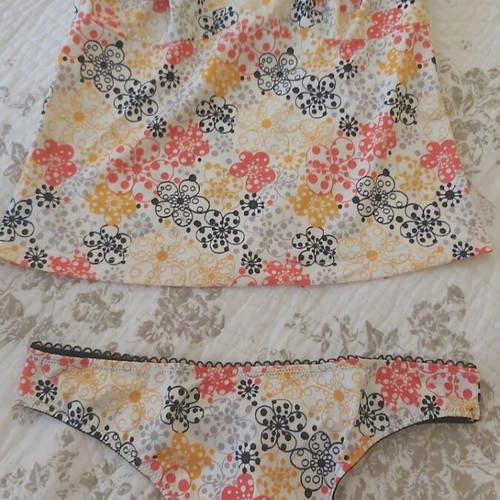 Lingerie set medium new, slim fit