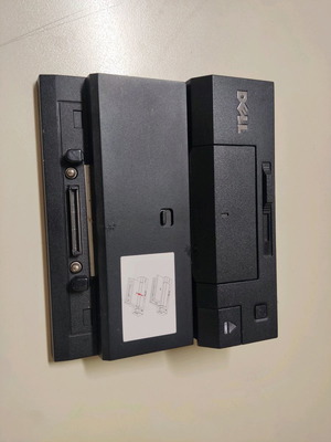 Dell docking station like new, fully functional