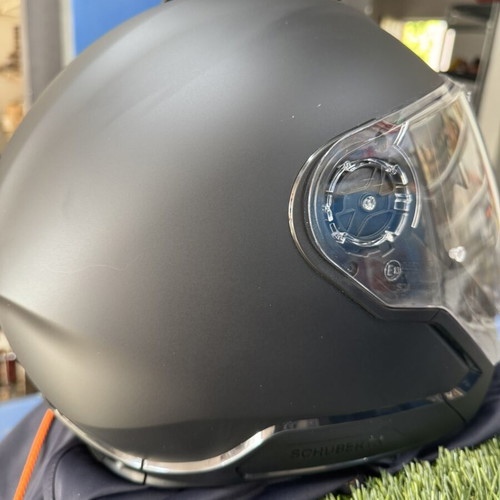 Schuberth J2 motorcycle helmet, matt black, size 59