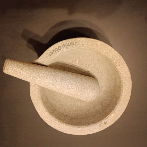 Jamie Oliver Granite Mortar and Pestle like new, small 18cm