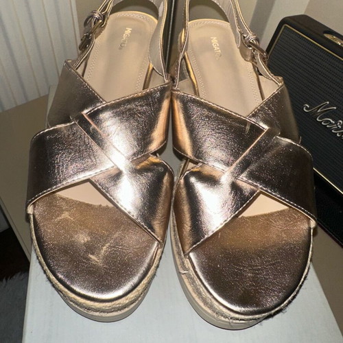 Migato platform sandals new, pink gold size 39