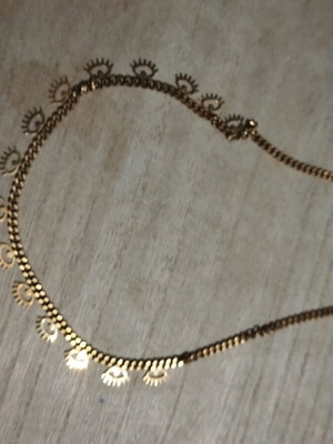 Necklace with evil eyes used, gold color stainless steel