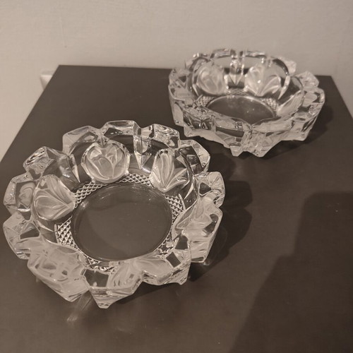 Crystal vintage ashtrays pack of 2 like new
