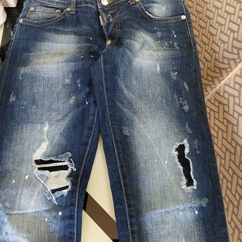 Dsquared2 Jeans like new, size XS, blue with rips