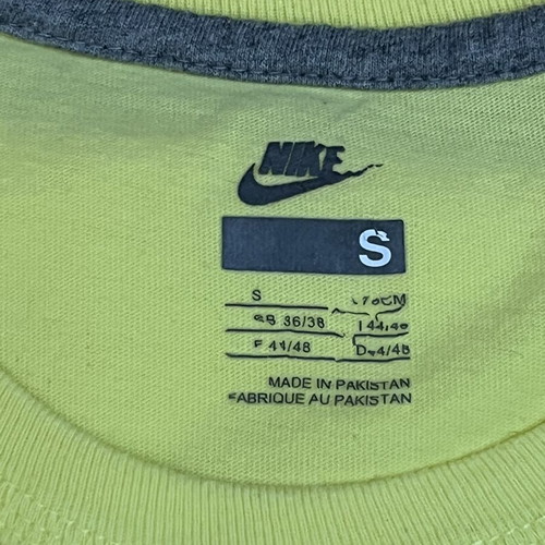 Nike sleeveless men's t-shirt, yellow, size S