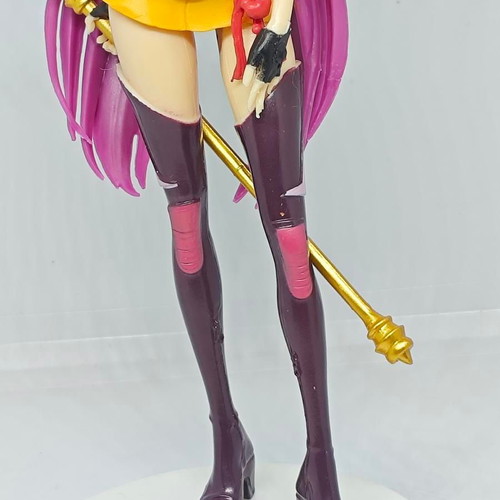 K-pop Demon Hunter collectible figure like new, 18cm