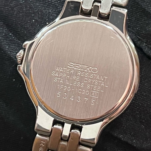Seiko Elegant 27mm Sapphire Crystal New Women's Watch Gray