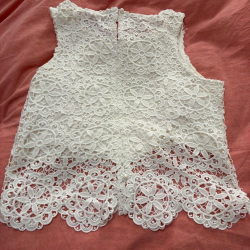 Kippul top like new, white, size L