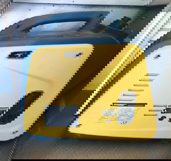 ΓΕΝΝΉΤΡΙΑ INVERTER