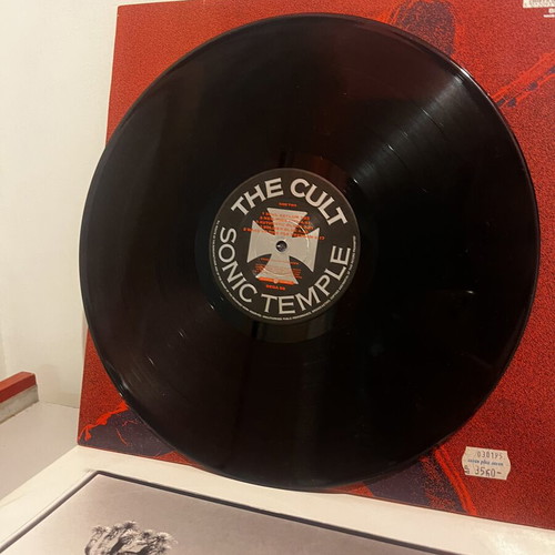 The Cult Sonic Temple LP like new, rock