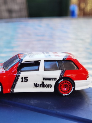 Hot Wheels Custom BMW Marlboro Wagon like new