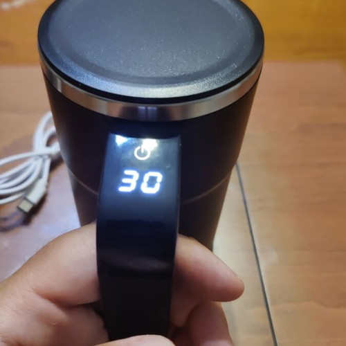 Electric automatic magnetic self-stirring mug with LED display
