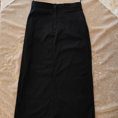 Long black skirt like new, size M / 38 / 10