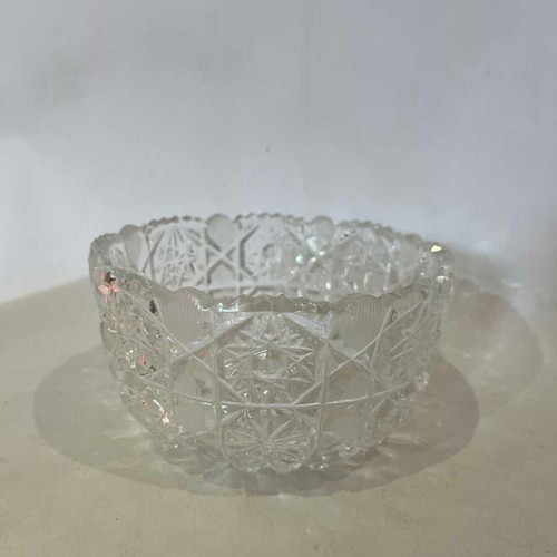 Vintage crystal serving fondue bowl used with engraved designs 8x14