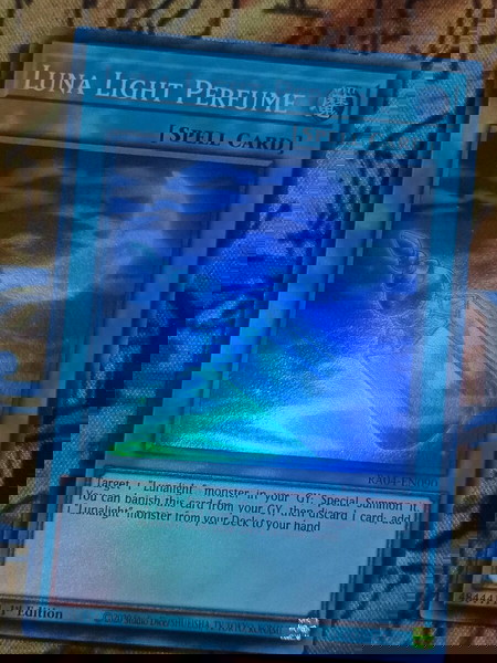 Luna Light Perfume (Super Rare, Yugioh)