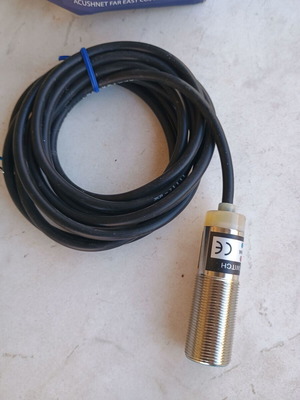 KFPS XP-18A05E1 Proximity Switch Inductive Sensor new