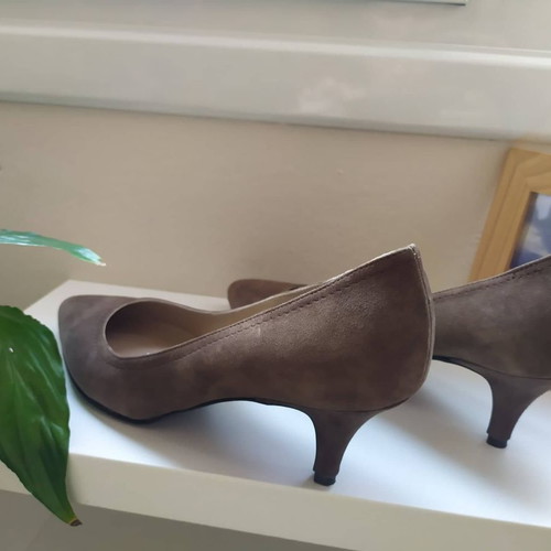 Tsitsivas shoes used, leather suede, size 37, beige